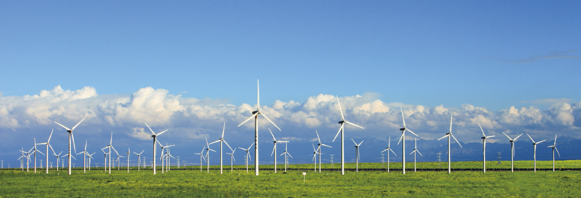 祁連山腳下的酒泉千萬千瓦級風電基地。